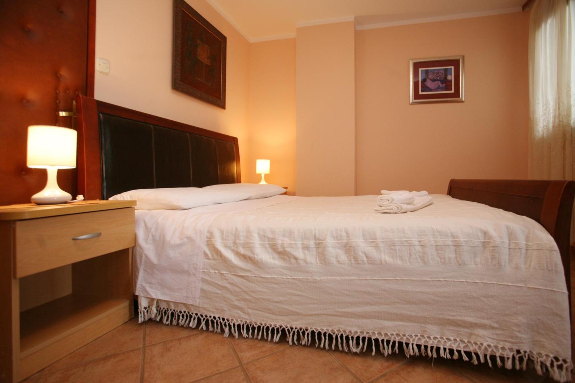 Apartments Neda - Porec South Room photo
